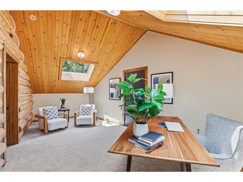 2050 Oakwood Ridge Chanhassen MN 55317 7050705 image60