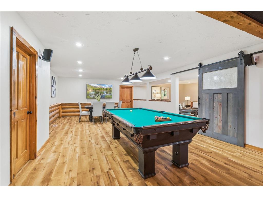 2050 Oakwood Ridge Chanhassen MN 55317 7050705 image79