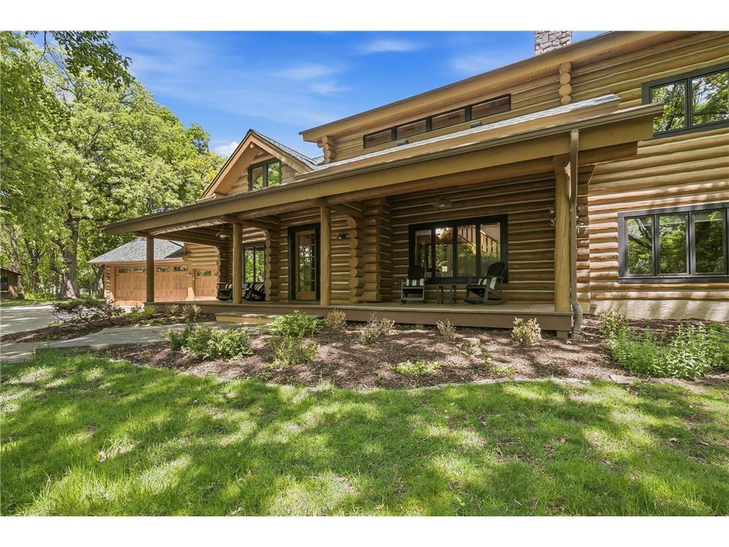 2050 Oakwood Ridge Chanhassen MN 55317 7050705 image9