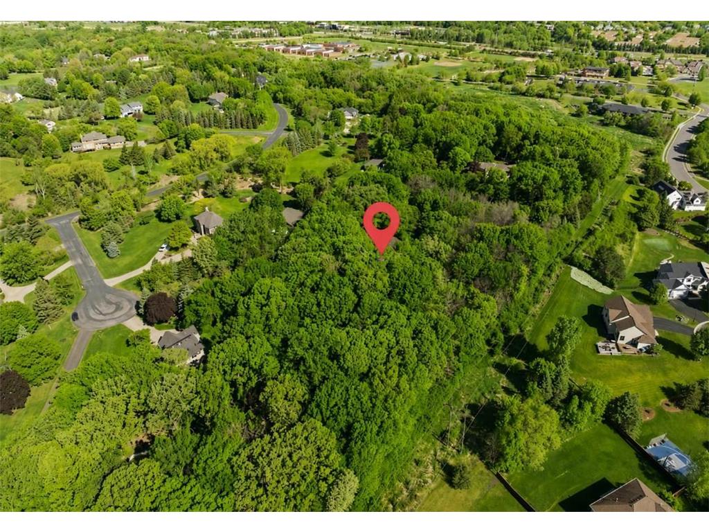 2050 Oakwood Ridge Chanhassen MN 55317 7050705 image97