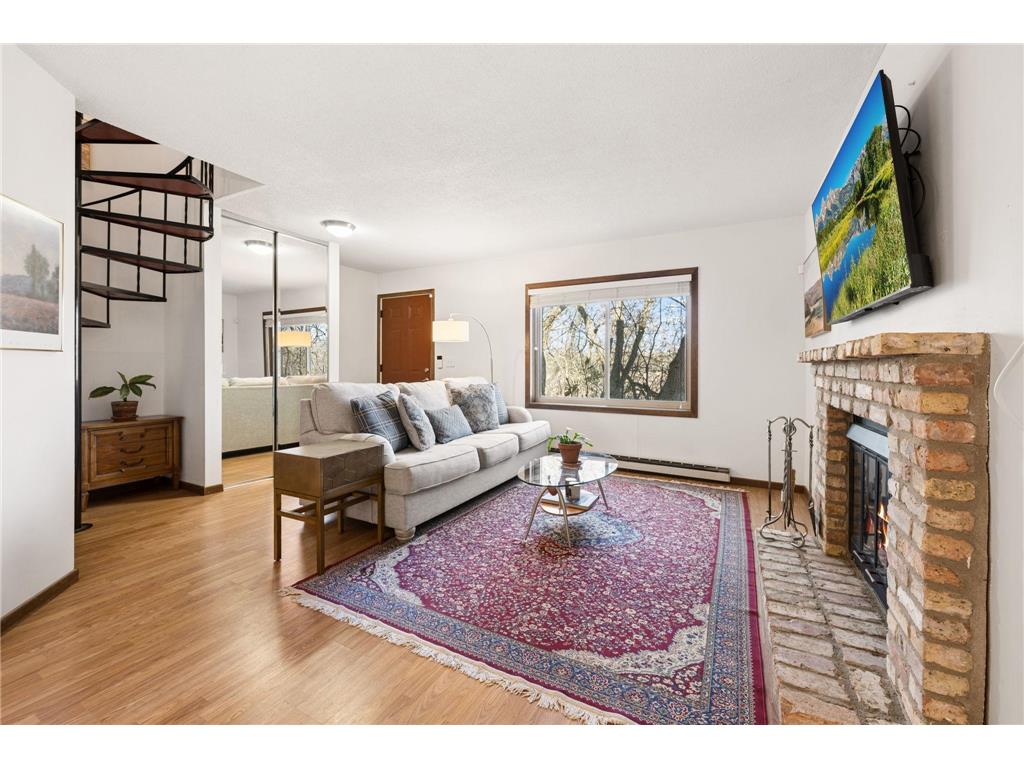 2050 Ridge Drive #16 Saint Louis Park MN 55416 7051700 image4