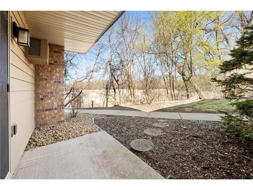 2050 Ridge Drive #16 Saint Louis Park MN 55416 7051700 image44