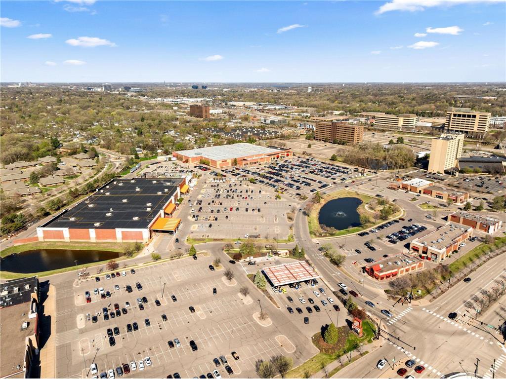 2050 Ridge Drive #16 Saint Louis Park MN 55416 7051700 image47