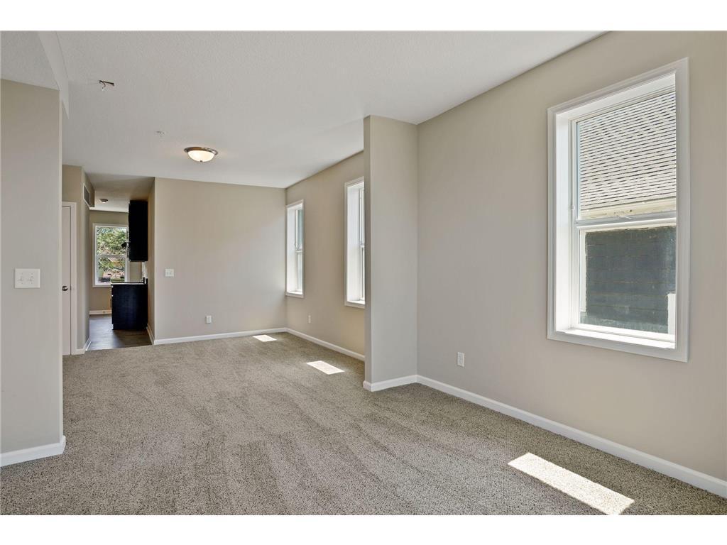 2050 W Broadway Avenue Minneapolis MN 55411 7073087 image21