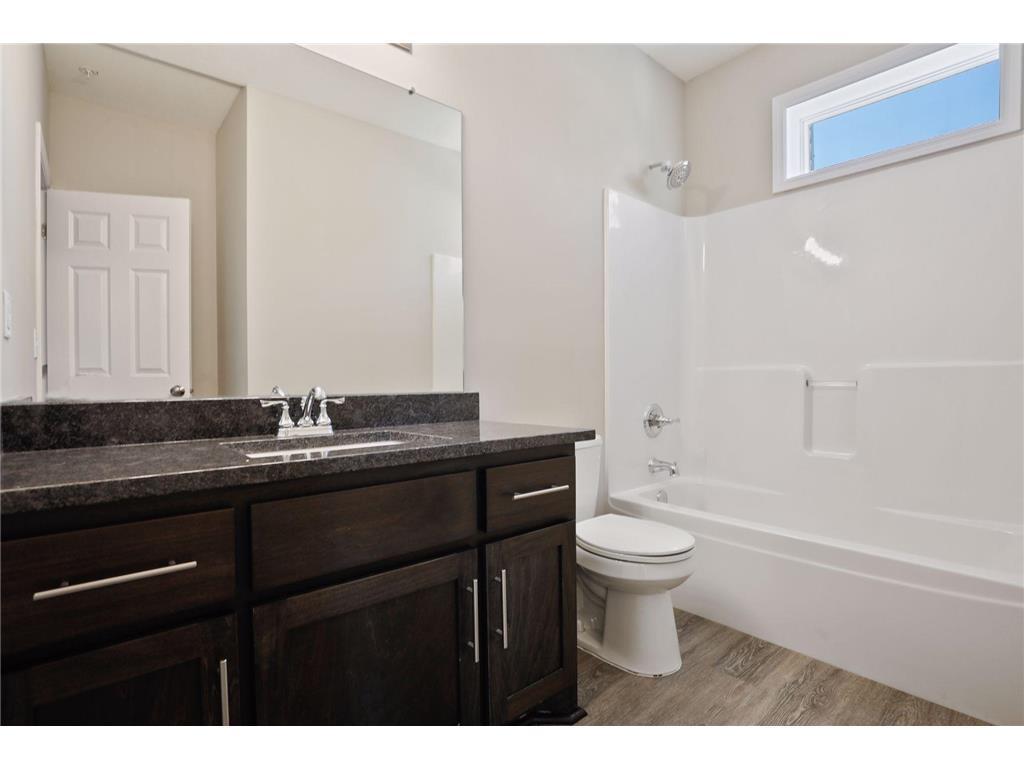 2050 W Broadway Avenue Minneapolis MN 55411 7073087 image22