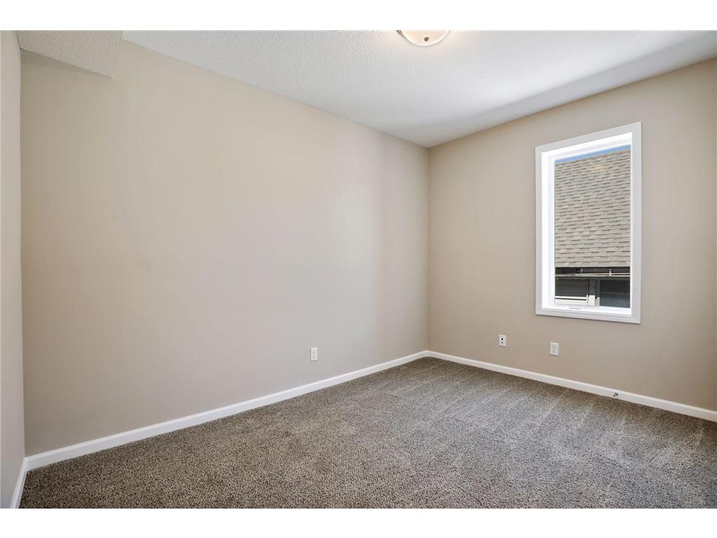 2050 W Broadway Avenue Minneapolis MN 55411 7073087 image23