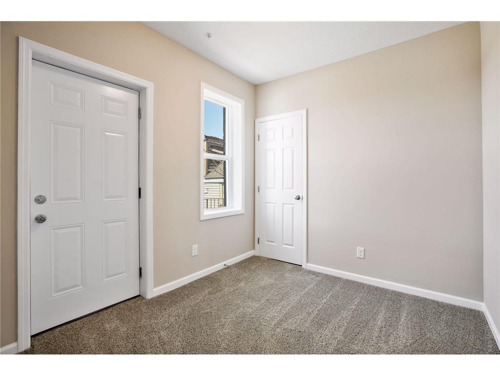 2050 W Broadway Avenue Minneapolis MN 55411 7073087 image25