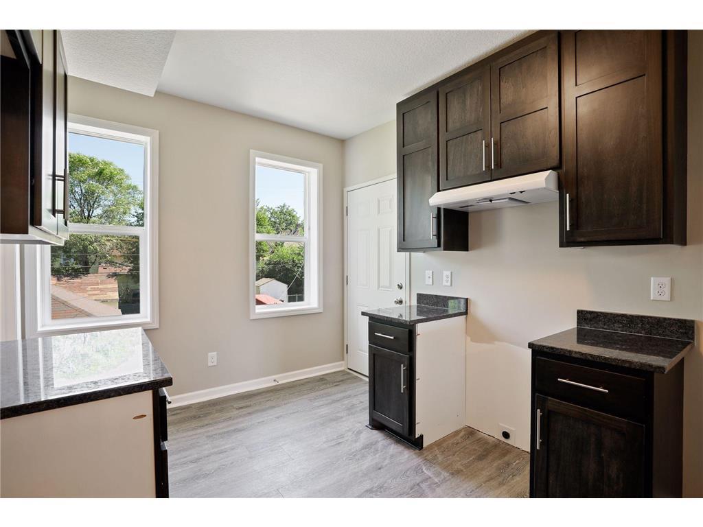 2050 W Broadway Avenue Minneapolis MN 55411 7073087 image29