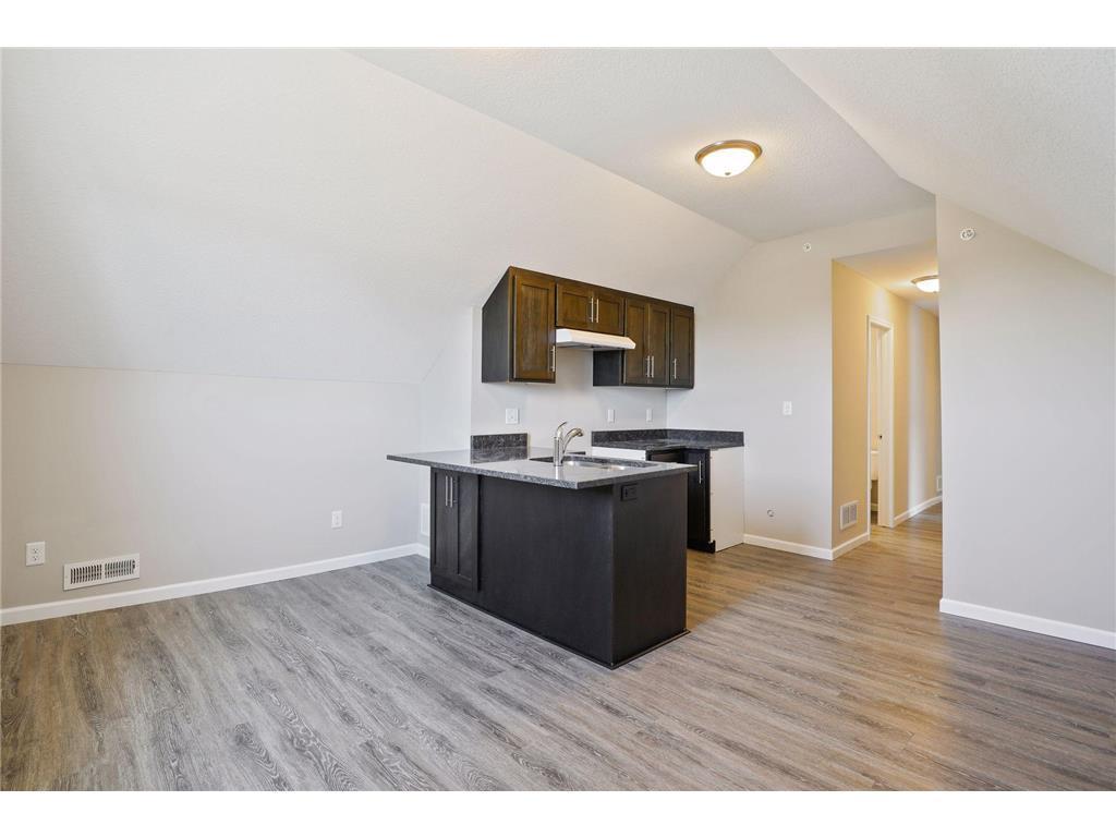 2050 W Broadway Avenue Minneapolis MN 55411 7073087 image34