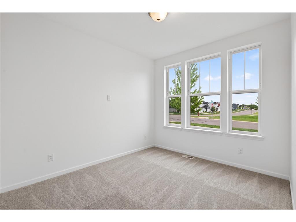 20503 Gunnison Drive Lakeville MN 55044 7075129 image4