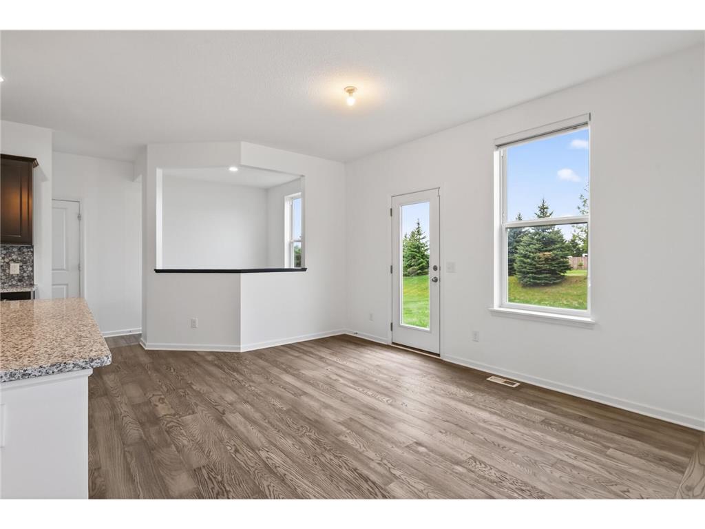 20503 Gunnison Drive Lakeville MN 55044 7075129 image9