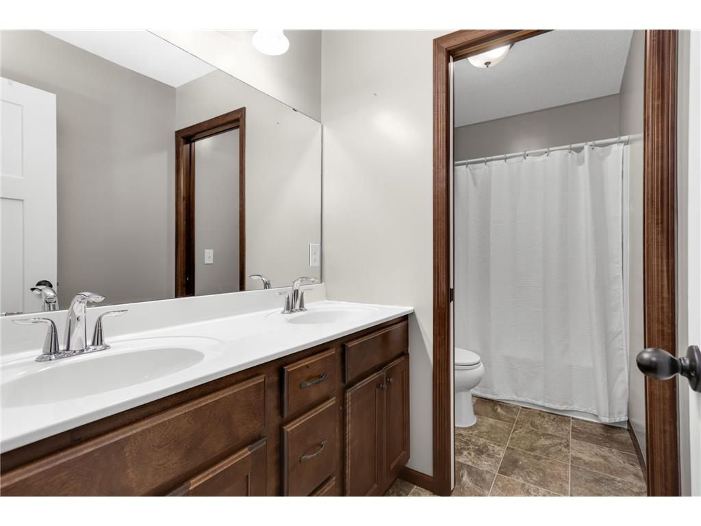 20508 Hartford Way Lakeville MN 55044 7013729 image26