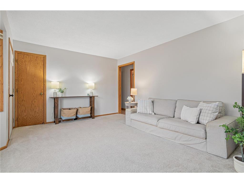 2051 107th Avenue NW Coon Rapids MN 55433 7049693 image14