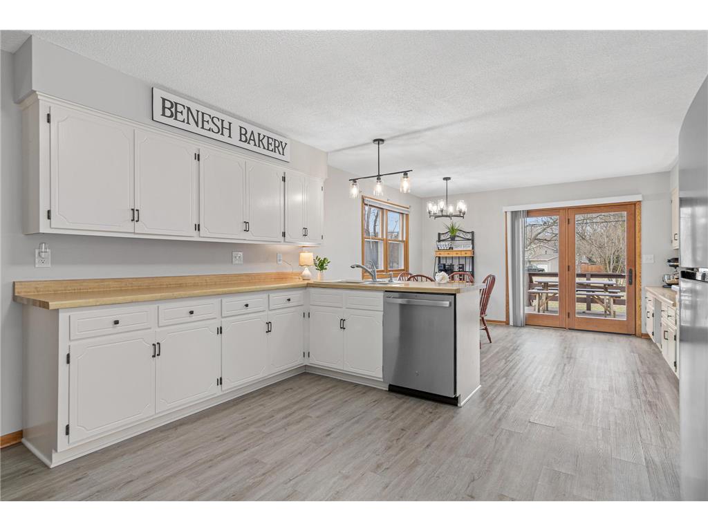 2051 107th Avenue NW Coon Rapids MN 55433 7049693 image4