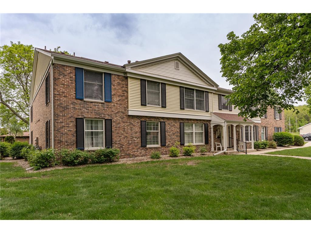 2051 Carriage Drive SW #2051A Rochester MN 55902 - George Lake 6728740 image1