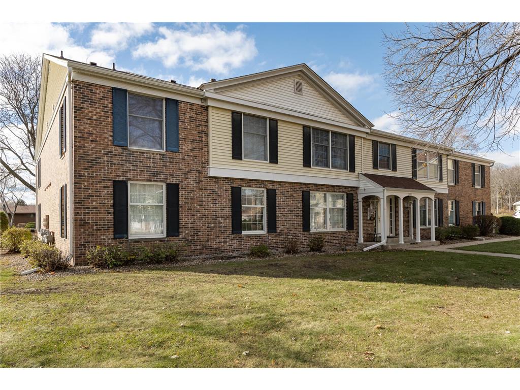 2051 Carriage Drive SW #2051C Rochester MN 55902 6634670 image1