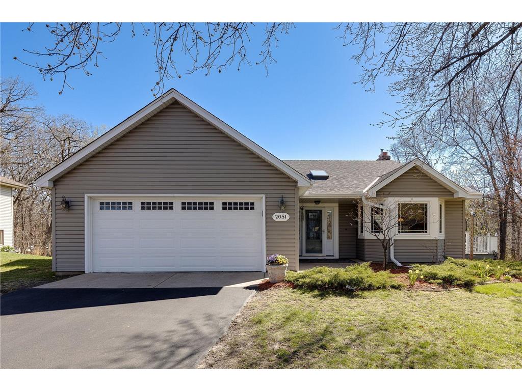 2051 Helmo Avenue N Oakdale MN 55128 6528229 image1