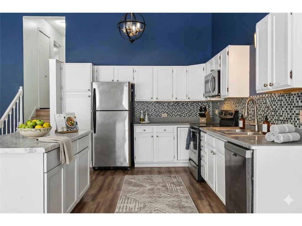 2053 Edgerton Street Maplewood MN 55117 7021922 image12