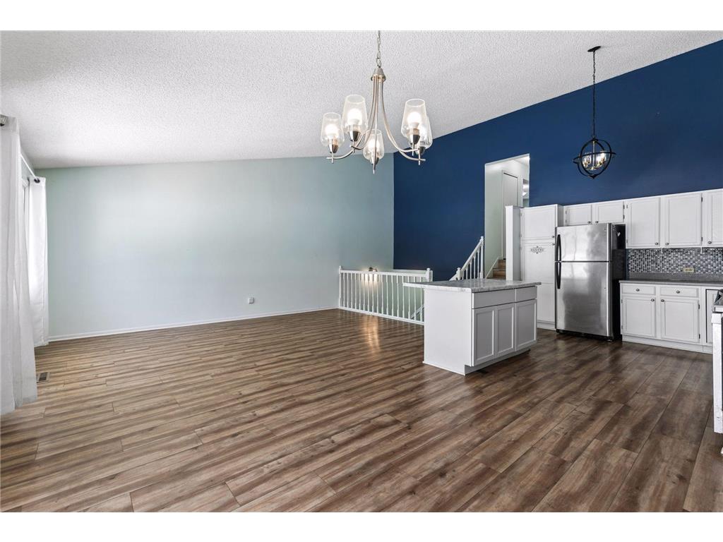 2053 Edgerton Street Maplewood MN 55117 7021922 image17