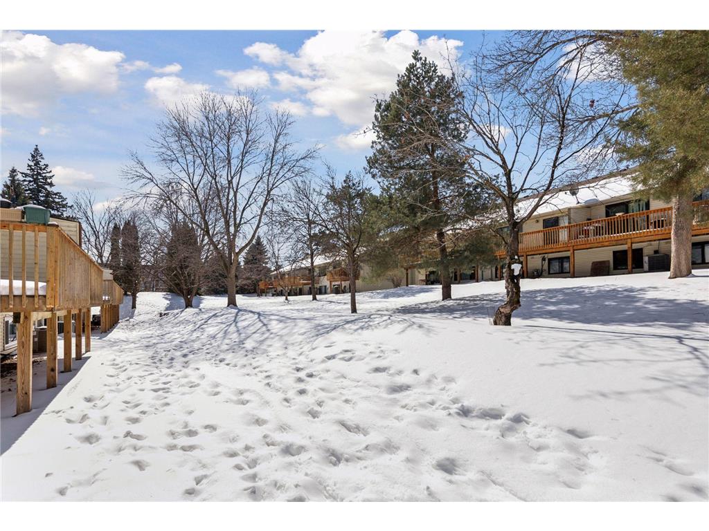 2053 Edgerton Street Maplewood MN 55117 7021922 image44