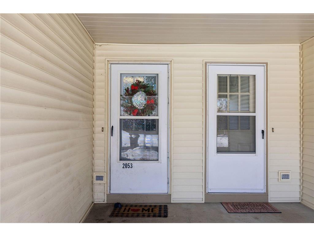 2053 Edgerton Street Maplewood MN 55117 7021922 image5