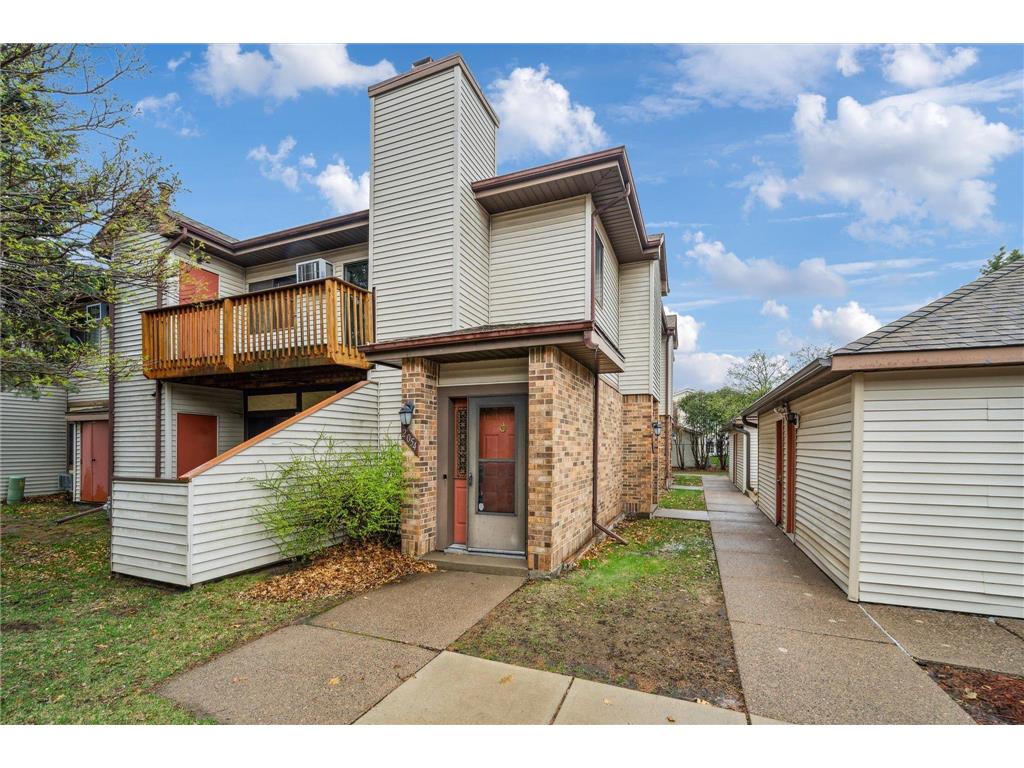 2054 Pathways Drive #22 Saint Paul MN 55119 6520881 image1