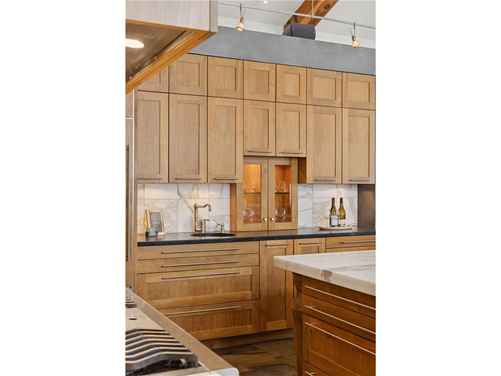 20545 Linden Road Deephaven MN 55331 6825229 image25