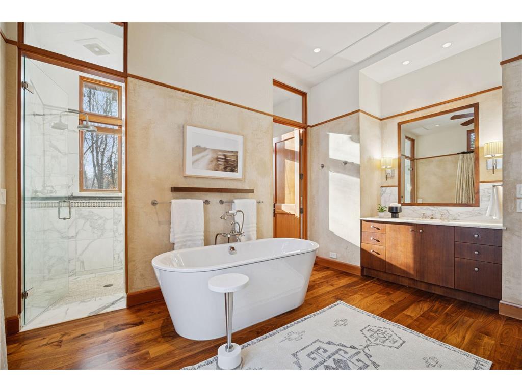 20545 Linden Road Deephaven MN 55331 6825229 image48