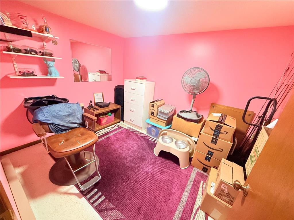2055 English Street Maplewood MN 55109 7101643 image12