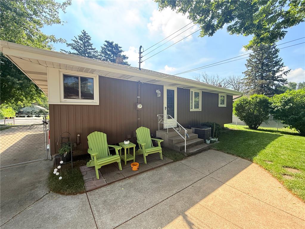 2055 English Street Maplewood MN 55109 7101643 image15
