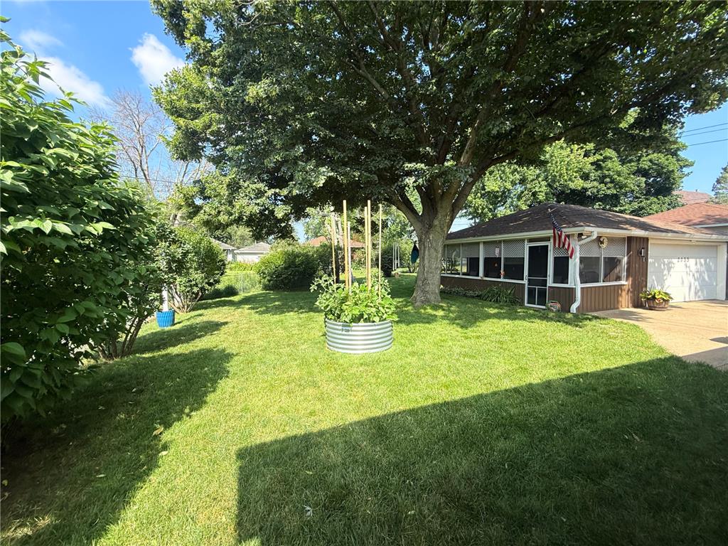 2055 English Street Maplewood MN 55109 7101643 image20