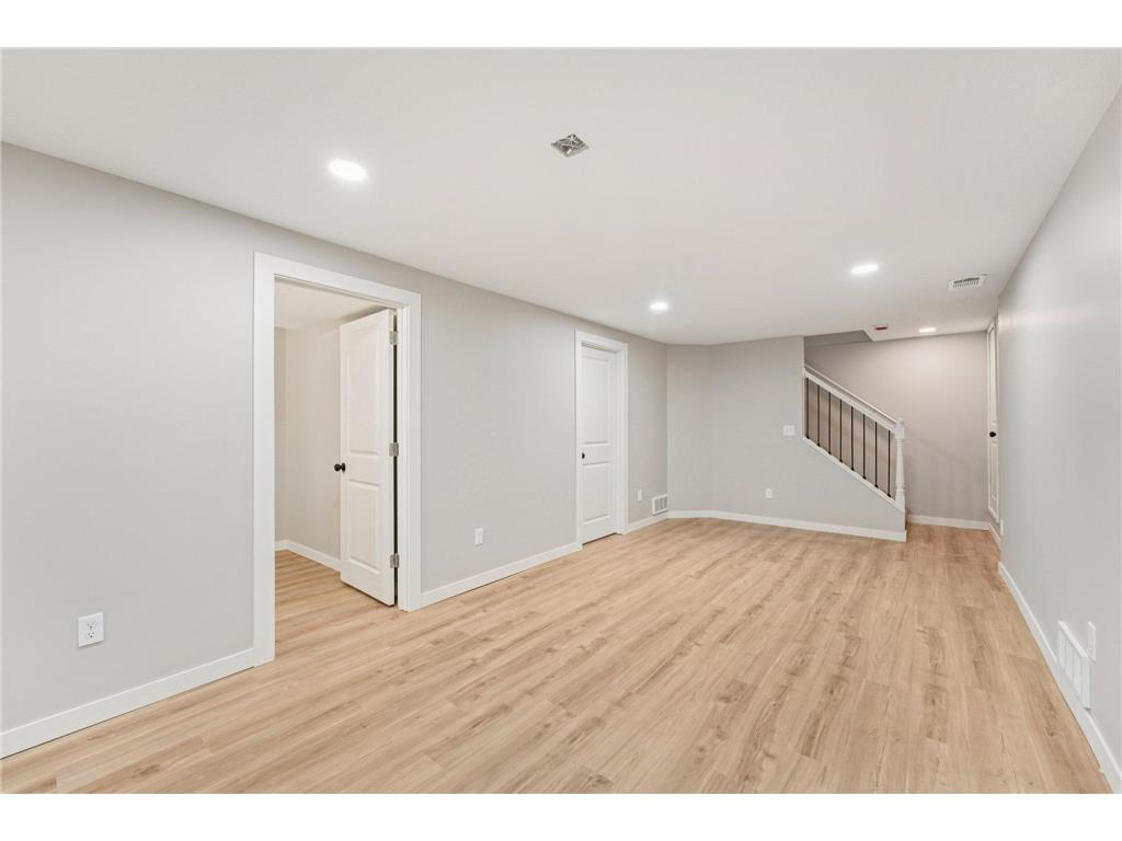 20550 Iceland Avenue Lakeville MN 55044 7011212 image22