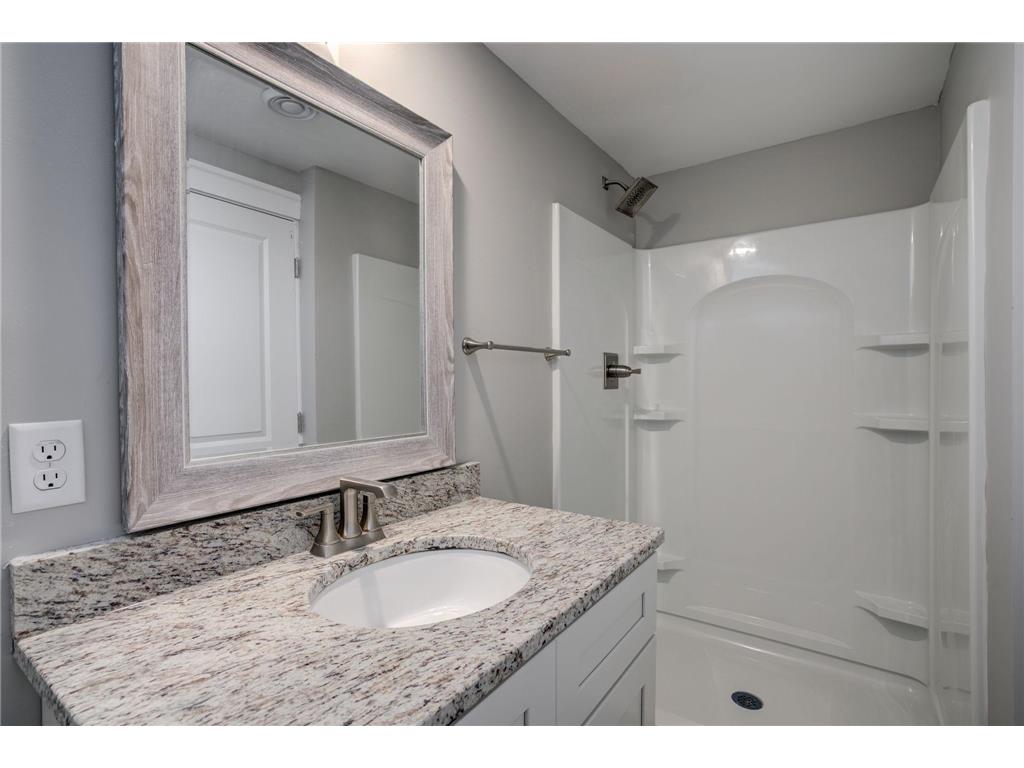 2056 Summit Avenue Saint Paul MN 55105 6800535 image33