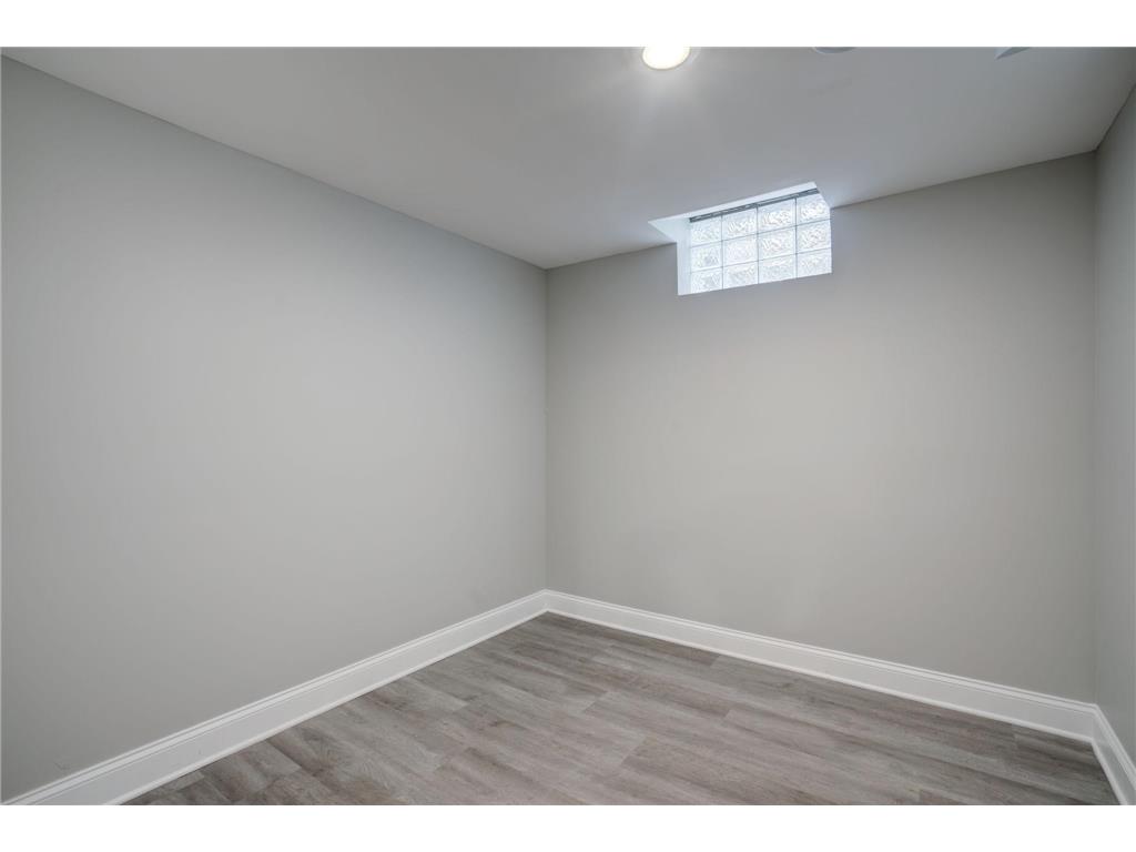 2056 Summit Avenue Saint Paul MN 55105 6800535 image35