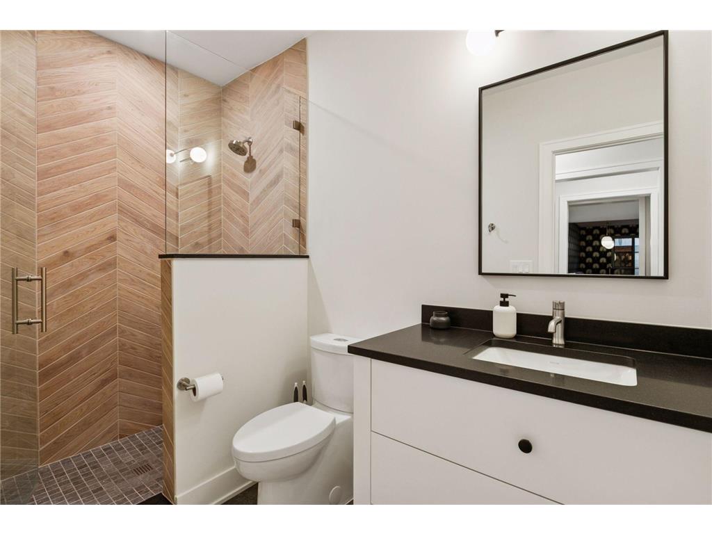 20565 Linden Road Deephaven MN 55331 6808975 image25