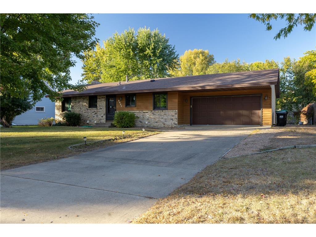 2057 102nd Avenue NW Coon Rapids MN 55433 6616160 image1