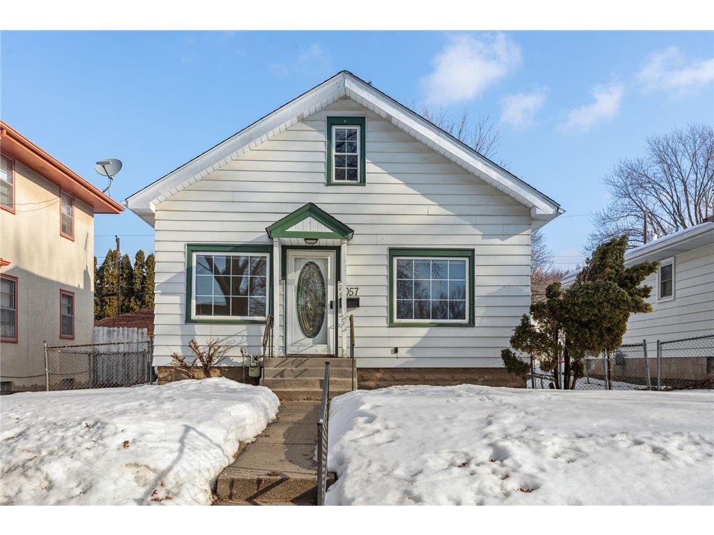 2057 4th Street E Saint Paul MN 55119 6345183 image1