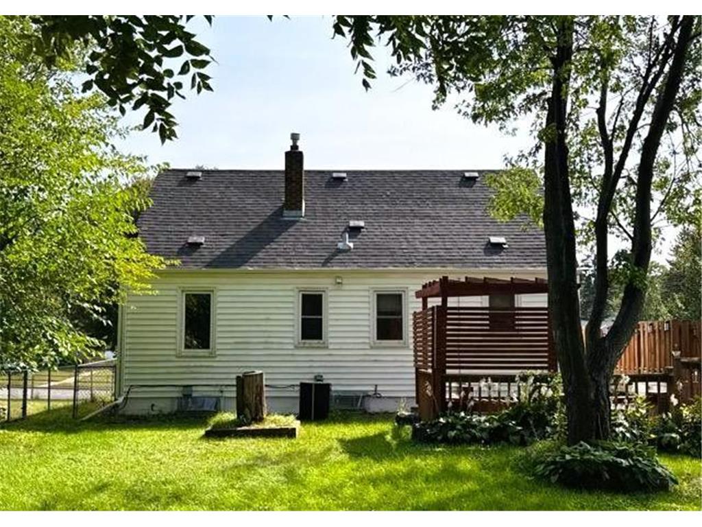 2057 Sherwood Avenue Saint Paul MN 55119 6786341 image20