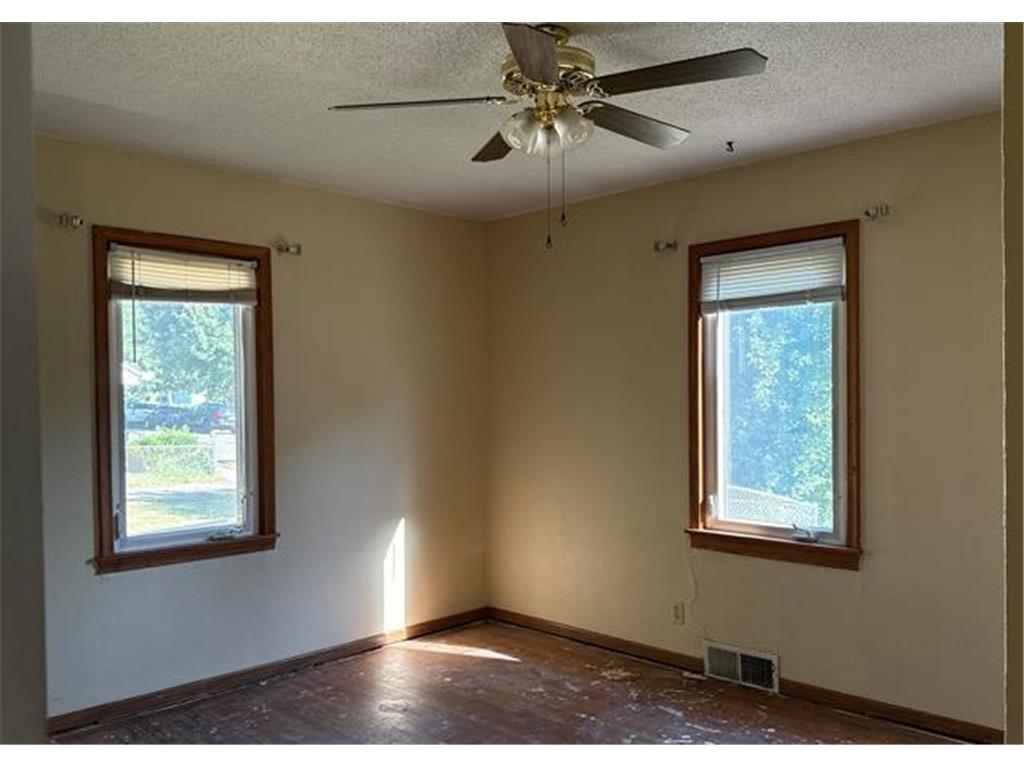 2057 Sherwood Avenue Saint Paul MN 55119 6786341 image9