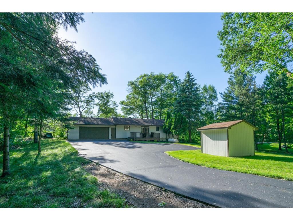2057 Summit Drive Cushing MN 56443 - FISH TRAP 7087393 image2