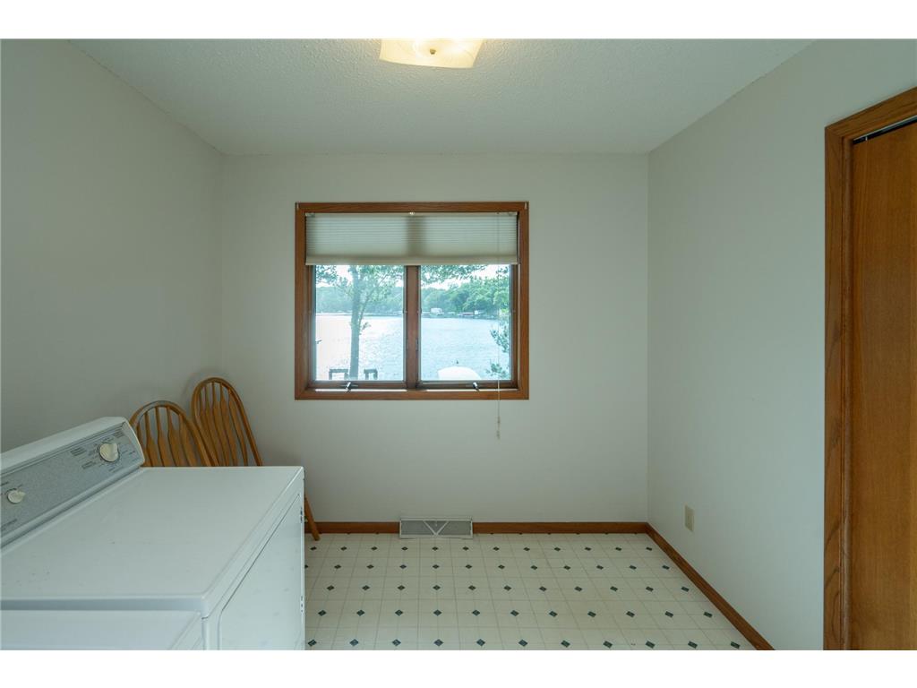 2057 Summit Drive Cushing MN 56443 - FISH TRAP 7087393 image20
