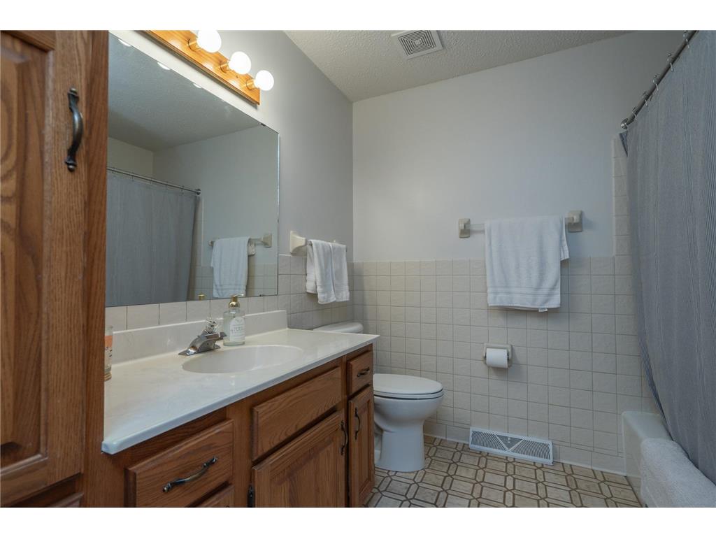2057 Summit Drive Cushing MN 56443 - FISH TRAP 7087393 image23