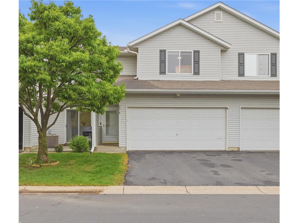 2058 Parkway Avenue Shakopee MN 55379 7076594 image1