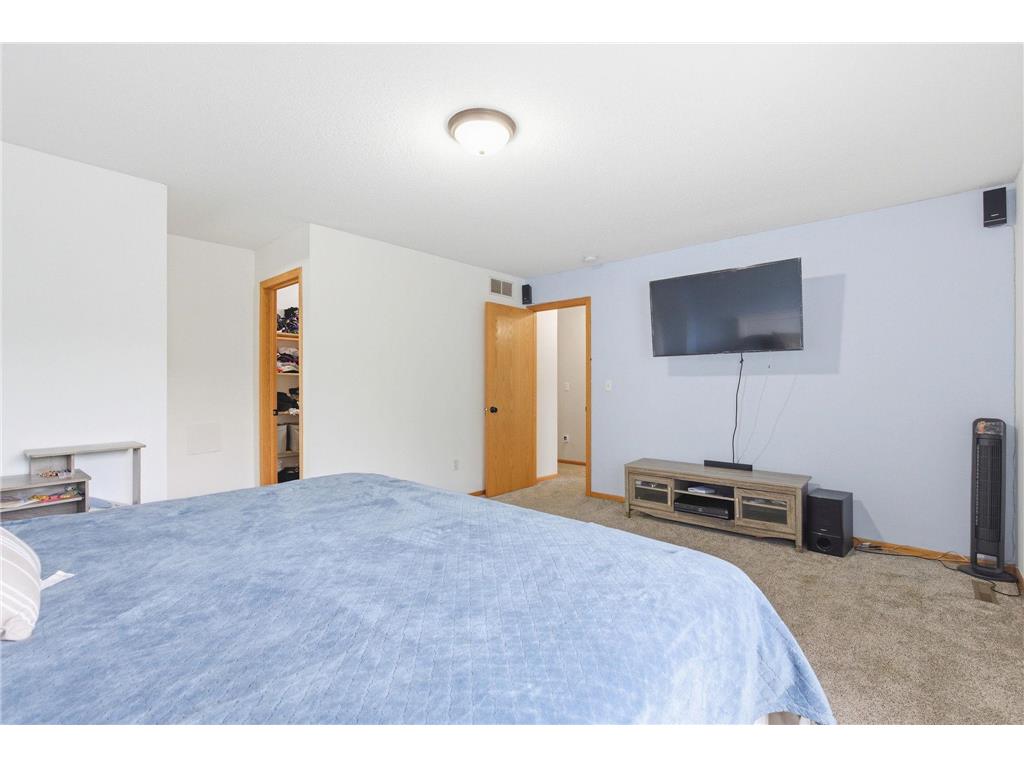 2058 Parkway Avenue Shakopee MN 55379 7076594 image17