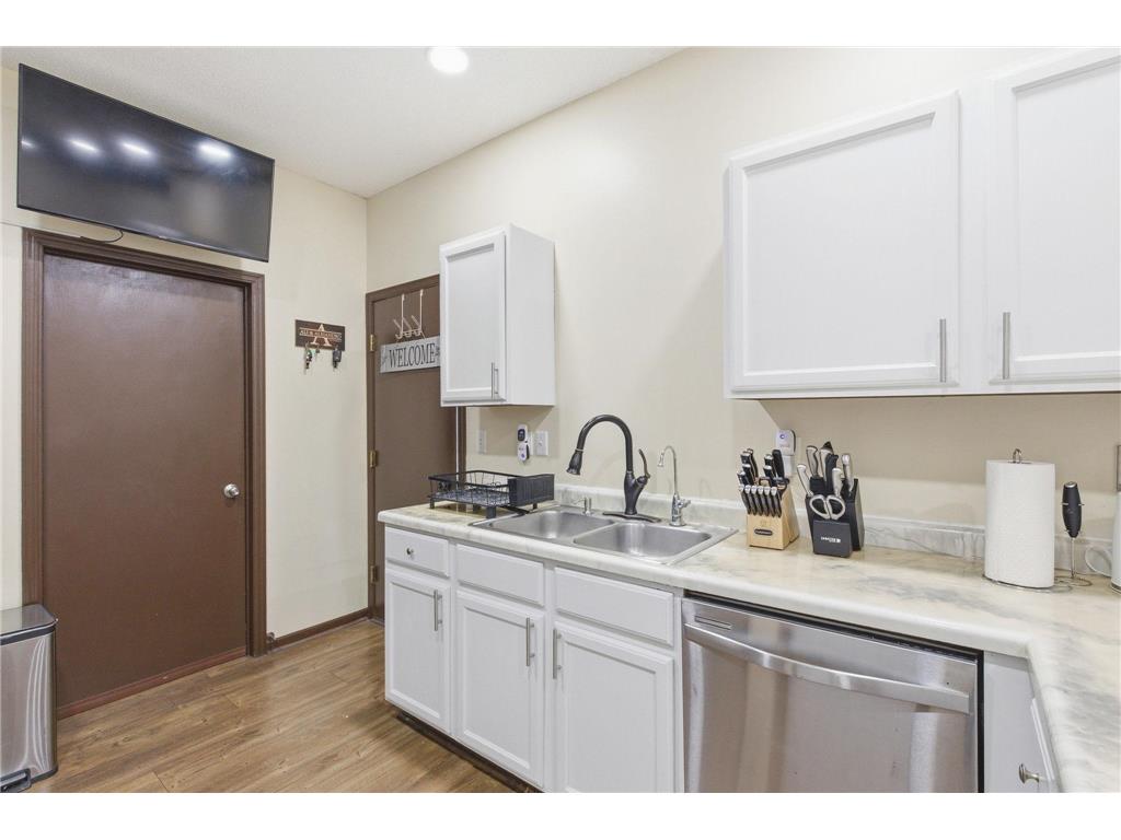 2058 Parkway Avenue Shakopee MN 55379 7076594 image6
