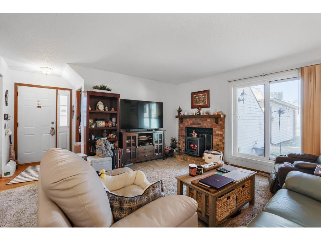 2058 Pathways Drive #9 Saint Paul MN 55119 6806018 image7