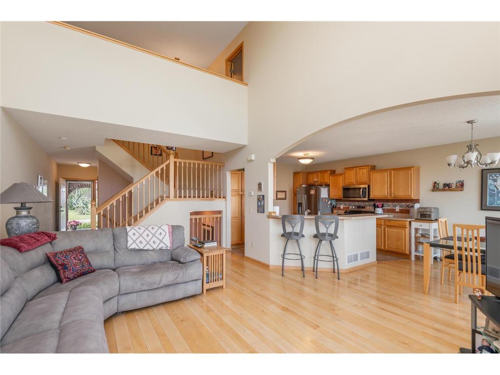 20580 Hampshire Way Lakeville MN 55044 6444367 image1