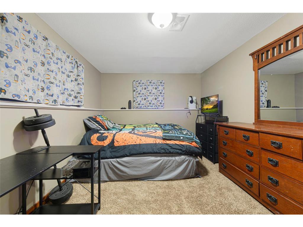 2059 Roe Crest Drive North Mankato MN 56003 6826078 image23