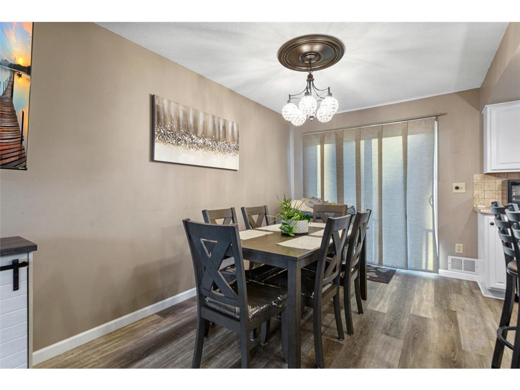 2059 Roe Crest Drive North Mankato MN 56003 6826078 image9