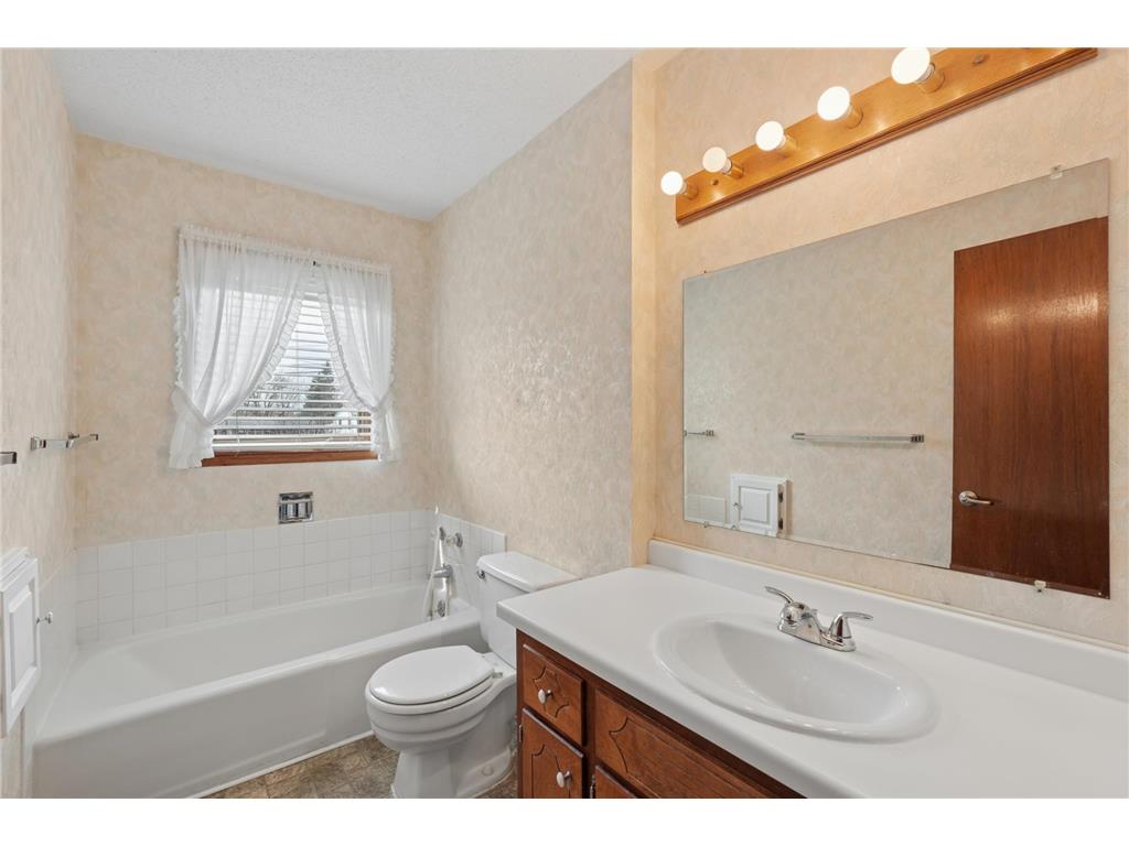 20597 Iceland Avenue Lakeville MN 55044 7098209 image19